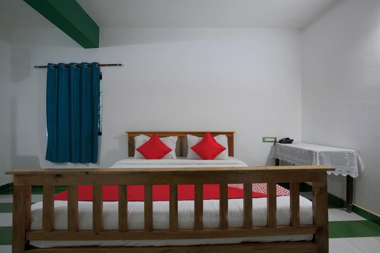 Braganza Guest House Baga Exterior foto
